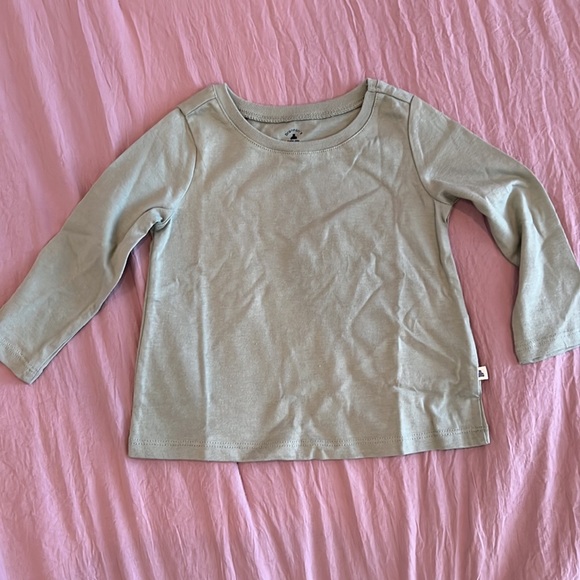 NWT Baby Gap 12-18 months set of 3 long sleeve t-shirts - Picture 4 of 4